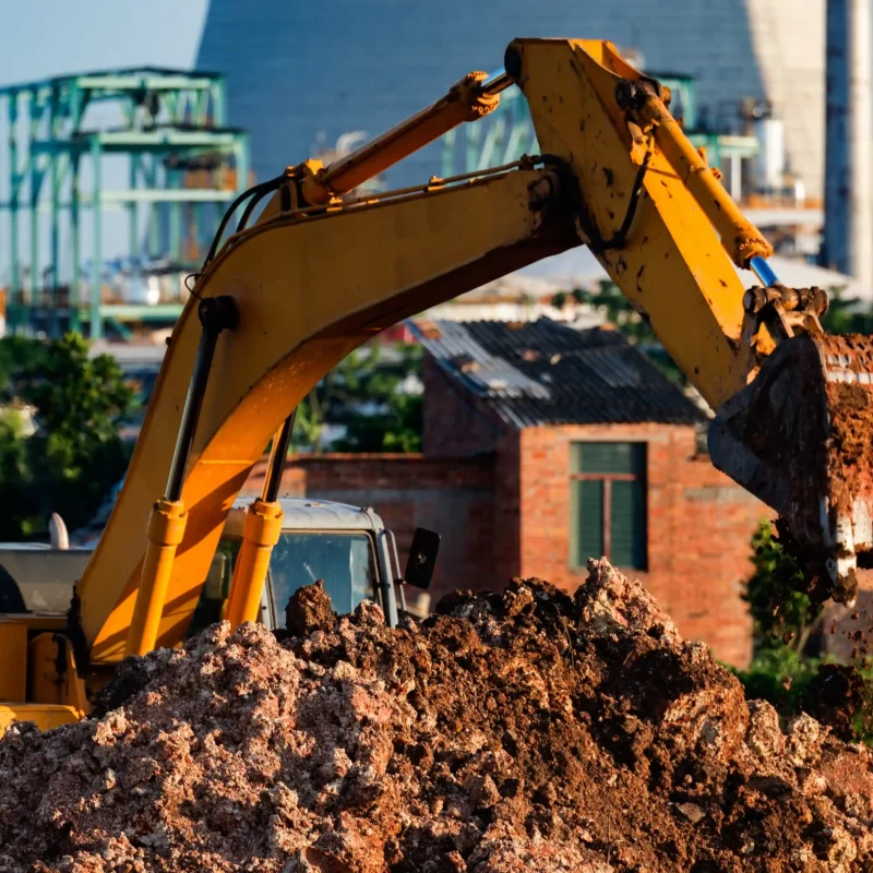 excavator-digging-dirt-at-construction-site-during-2026-01-09-10-31-56-utc